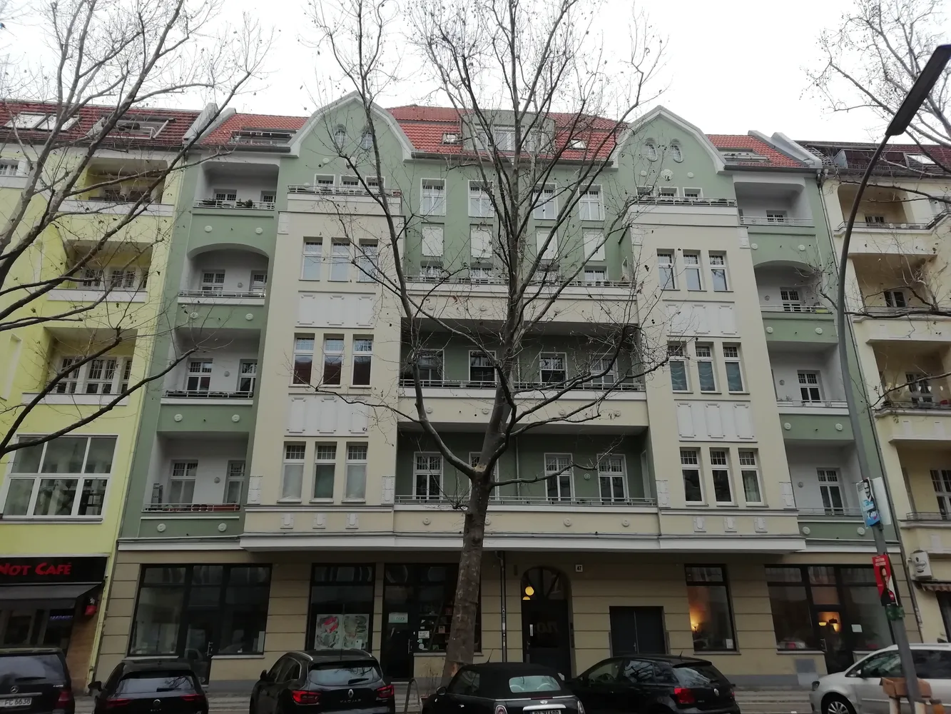 2 Zimmer Wohnung mit 76 m² in Berlin – Bild 1