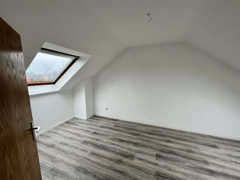 2 Zimmer Wohnung mit 67 m² in Zwickau – Bild 6