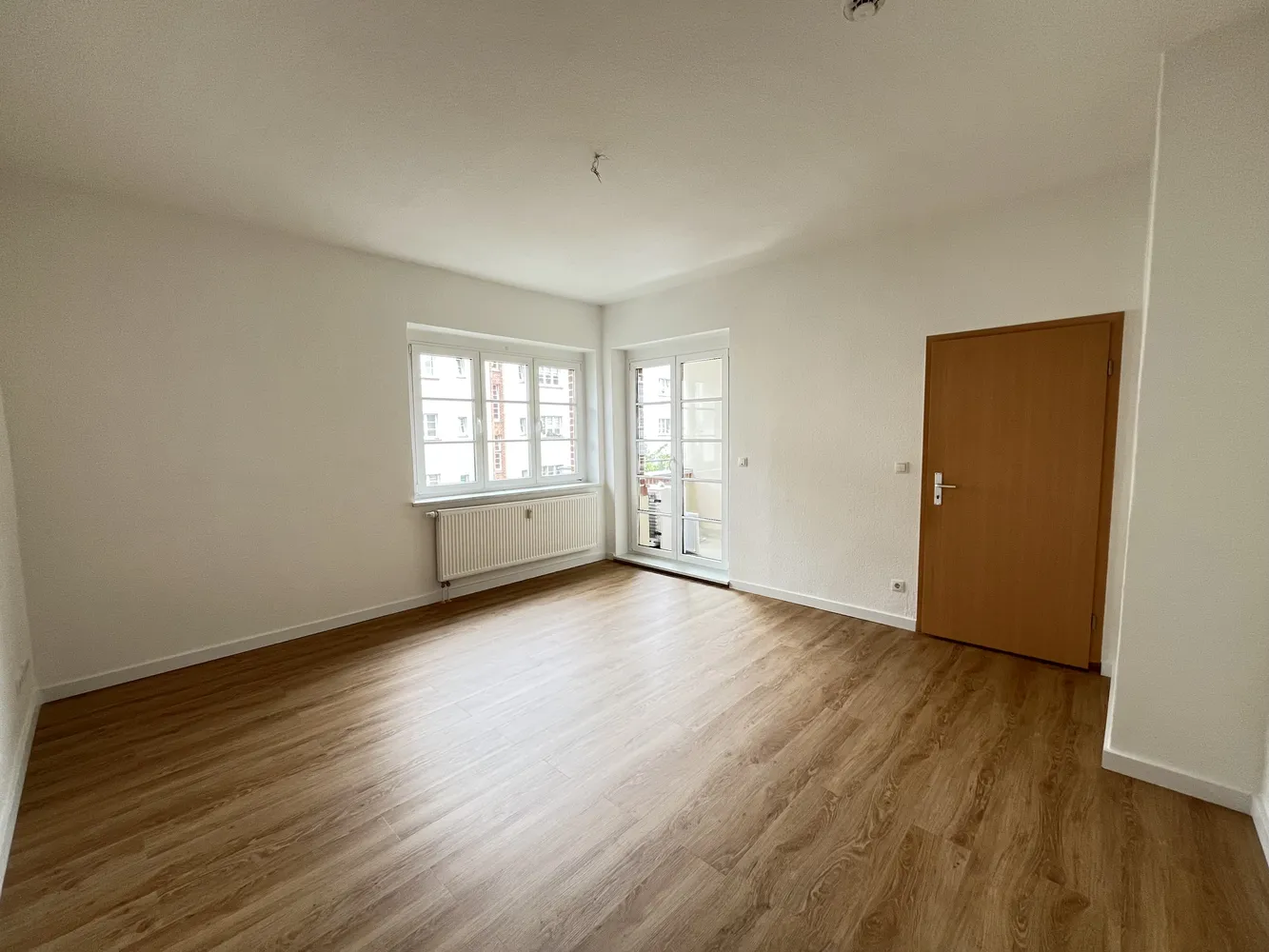 2 Zimmer Wohnung mit 65 m² in Chemnitz – Bild 1