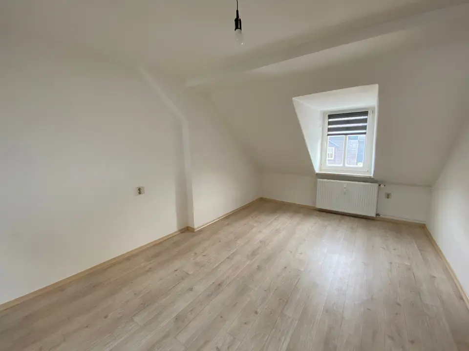 4 Zimmer Wohnung mit 106 m² in Annaberg-Buchholz – Bild 2