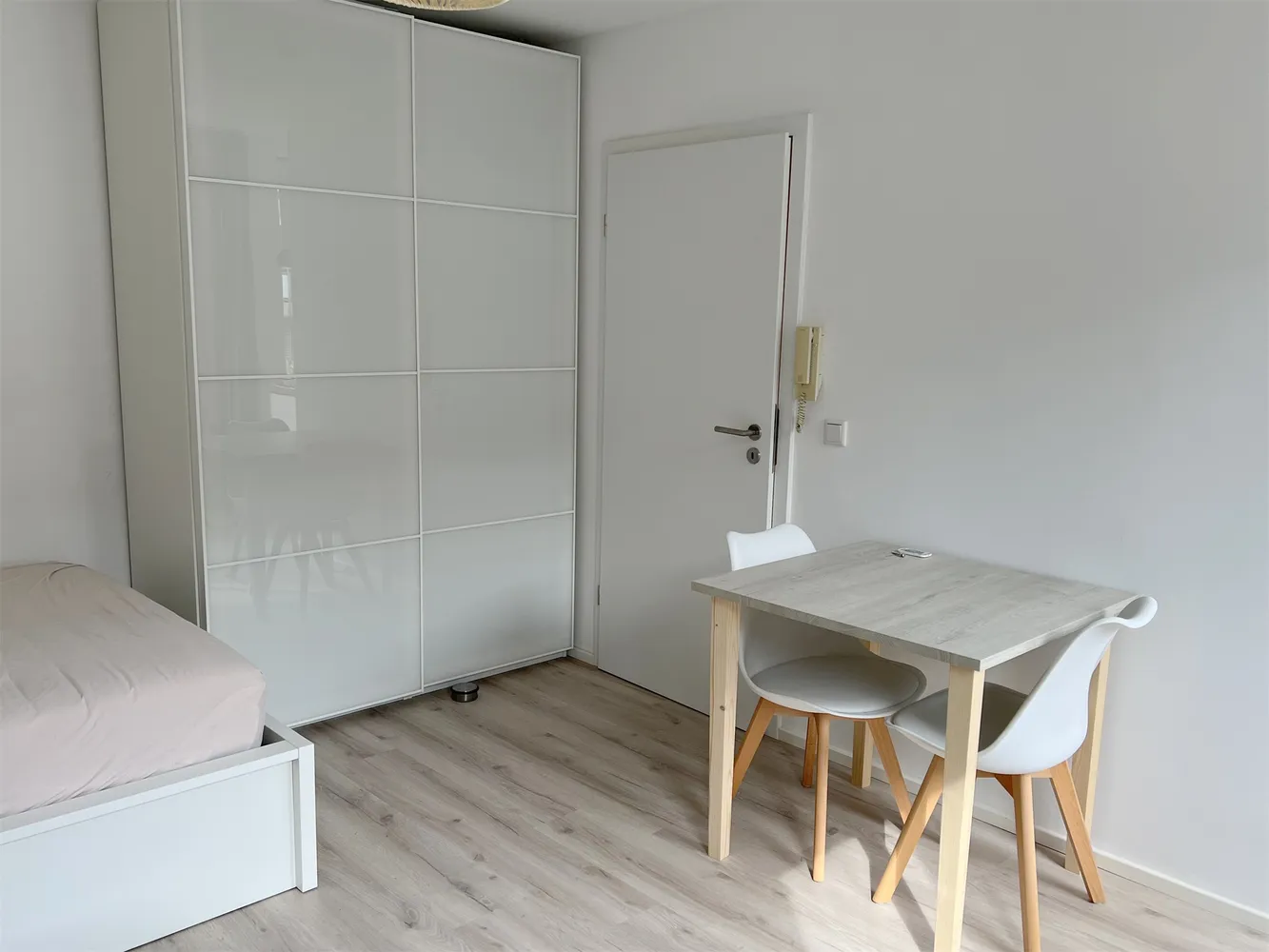 1 room apartment with 28 m² in Düsseldorf – Photo 5
