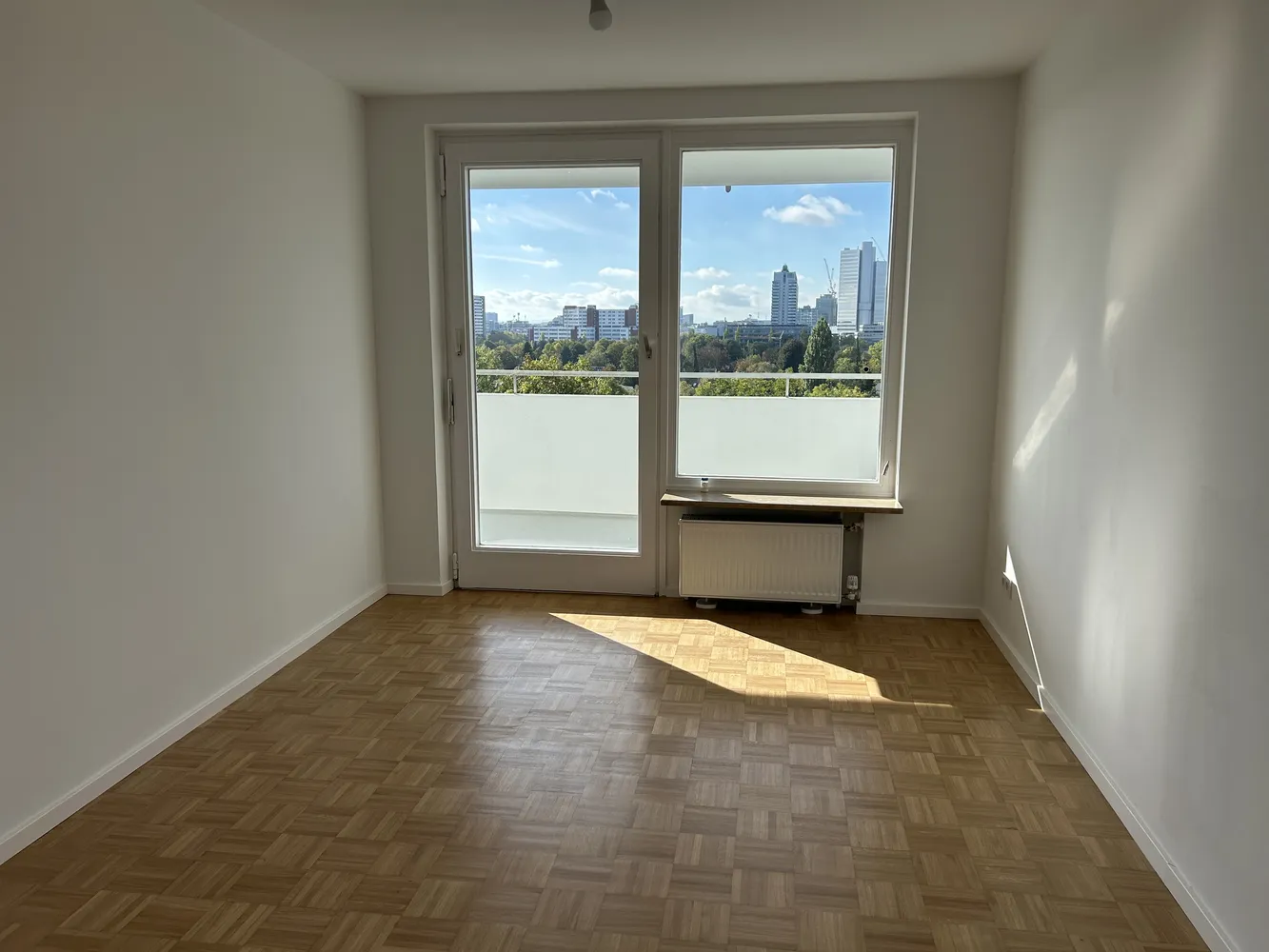 4 Zimmer Wohnung mit 141 m² in München – Bild 8