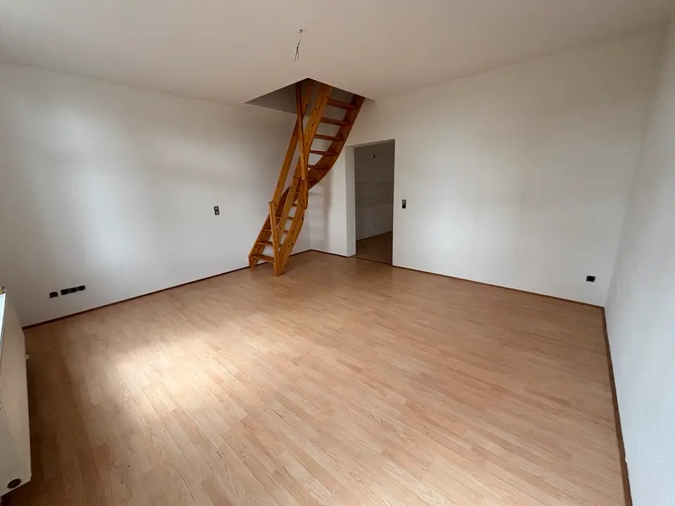 3 Zimmer Wohnung mit 85 m² in Köthen – Bild 8