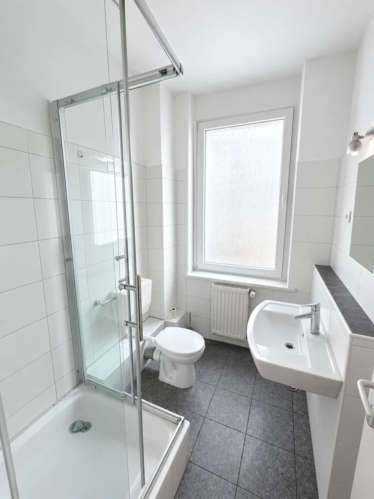 3 Zimmer Wohnung mit 70 m² in Krefeld – Bild 2