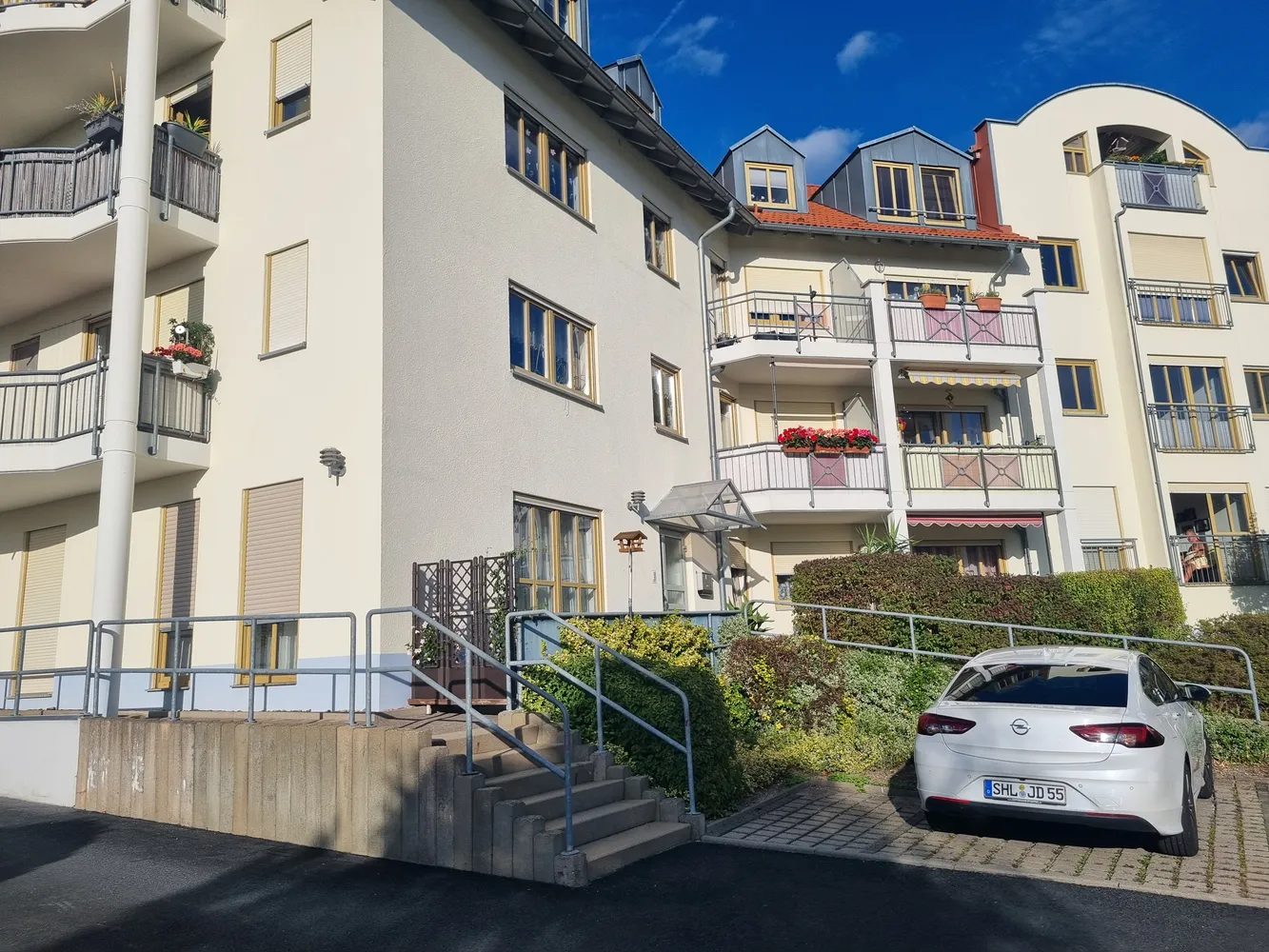 5 Zimmer Wohnung mit 108 m² in Suhl – Bild 3