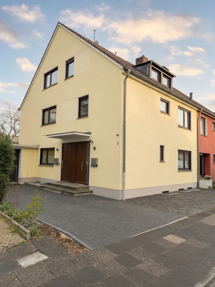 2 Zimmer Wohnung mit 63 m² in Köln – Bild 9