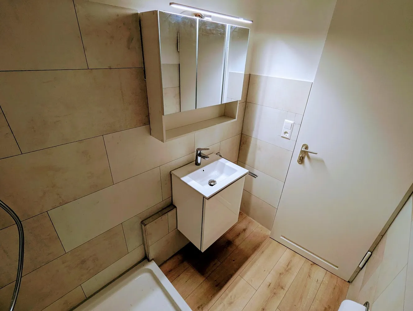 1 room apartment with 26 m² in Stuttgart – Photo 7