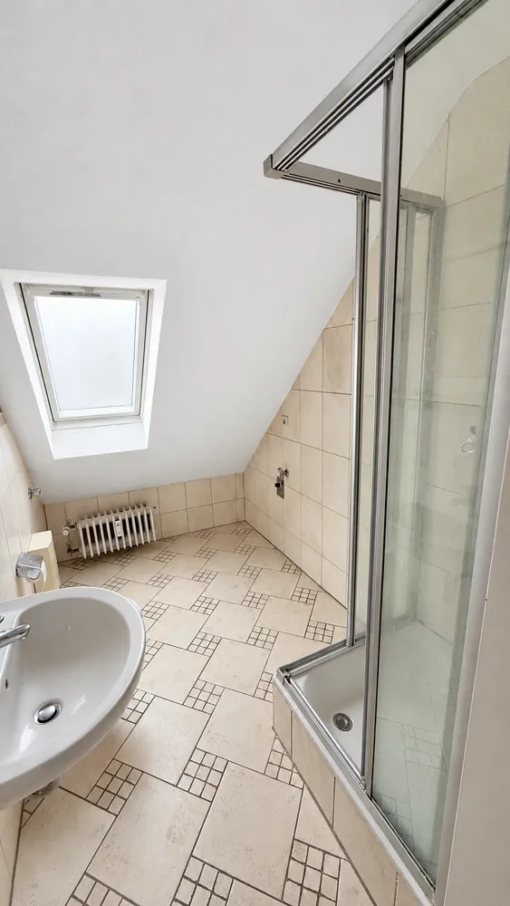 2 room apartment with 72 m² in Hanover – Photo 3