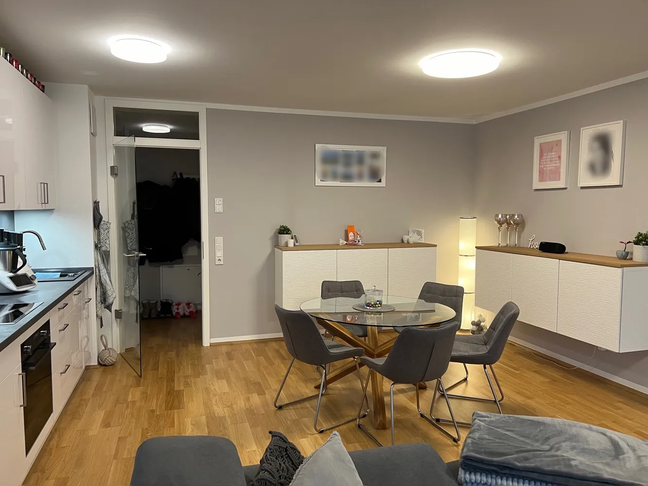 2 Zimmer Wohnung mit 61 m² in Köln – Bild 2