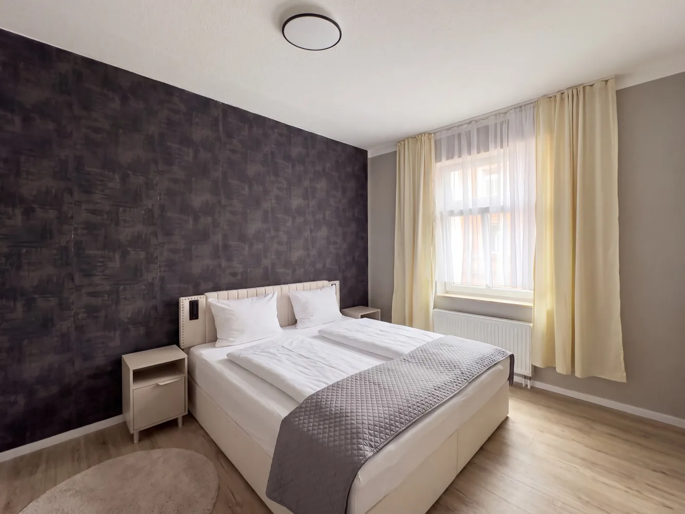 2 Zimmer Wohnung mit 50 m² in Schwerin – Bild 1