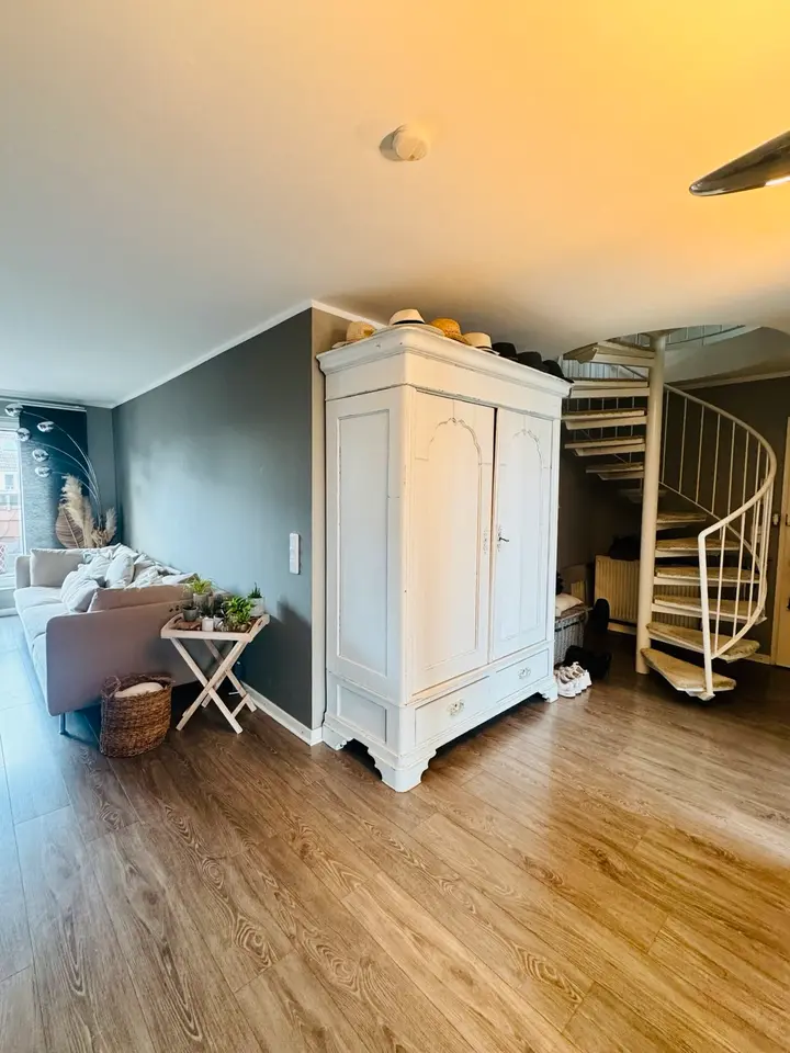 2 Zimmer Wohnung mit 85 m² in Meerbusch – Bild 2