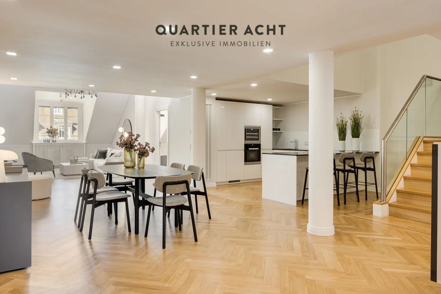 4 Zimmer Wohnung mit 274 m² in München – Bild 3