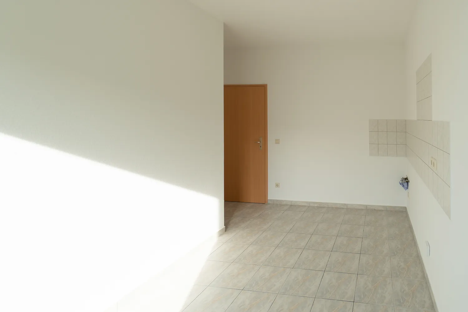 2 Zimmer Wohnung mit 54 m² in Magdeburg – Bild 4