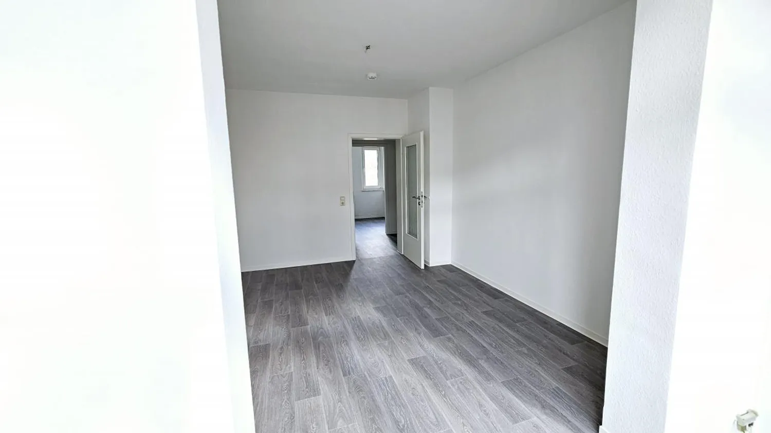 2 room apartment with 50 m² in Magdeburg – Photo 10