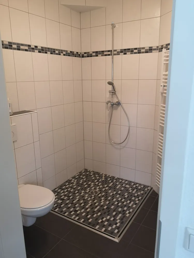 WG-Zimmer mit 166 m² in Duisburg – Bild 3