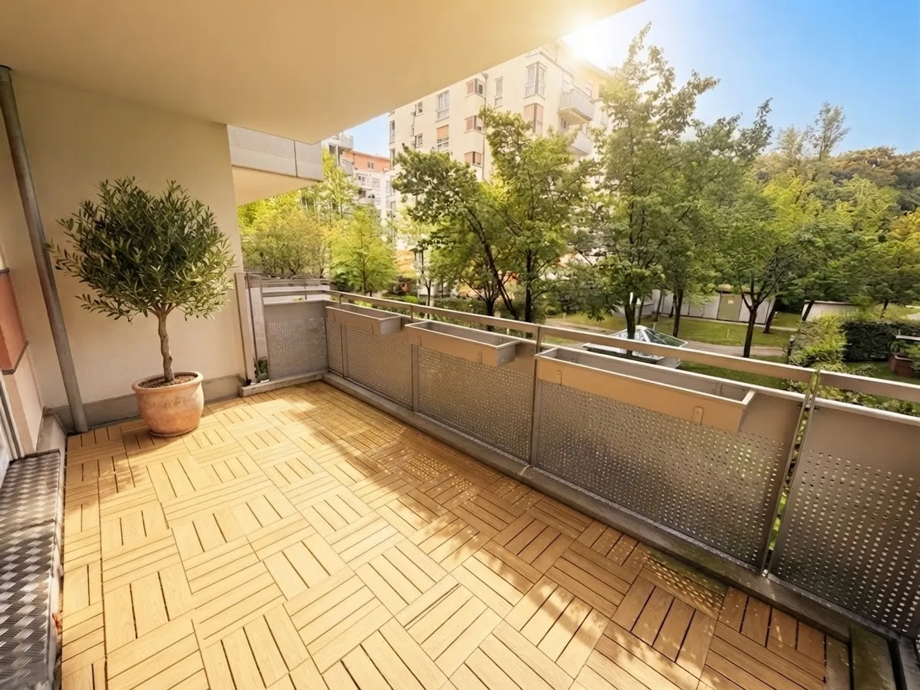 3 Zimmer Wohnung mit 77 m² in München – Bild 2
