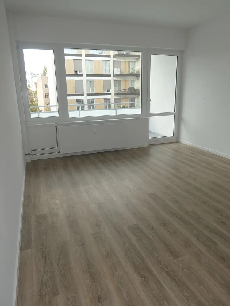 2 Zimmer Wohnung mit 73 m² in Berlin – Bild 8