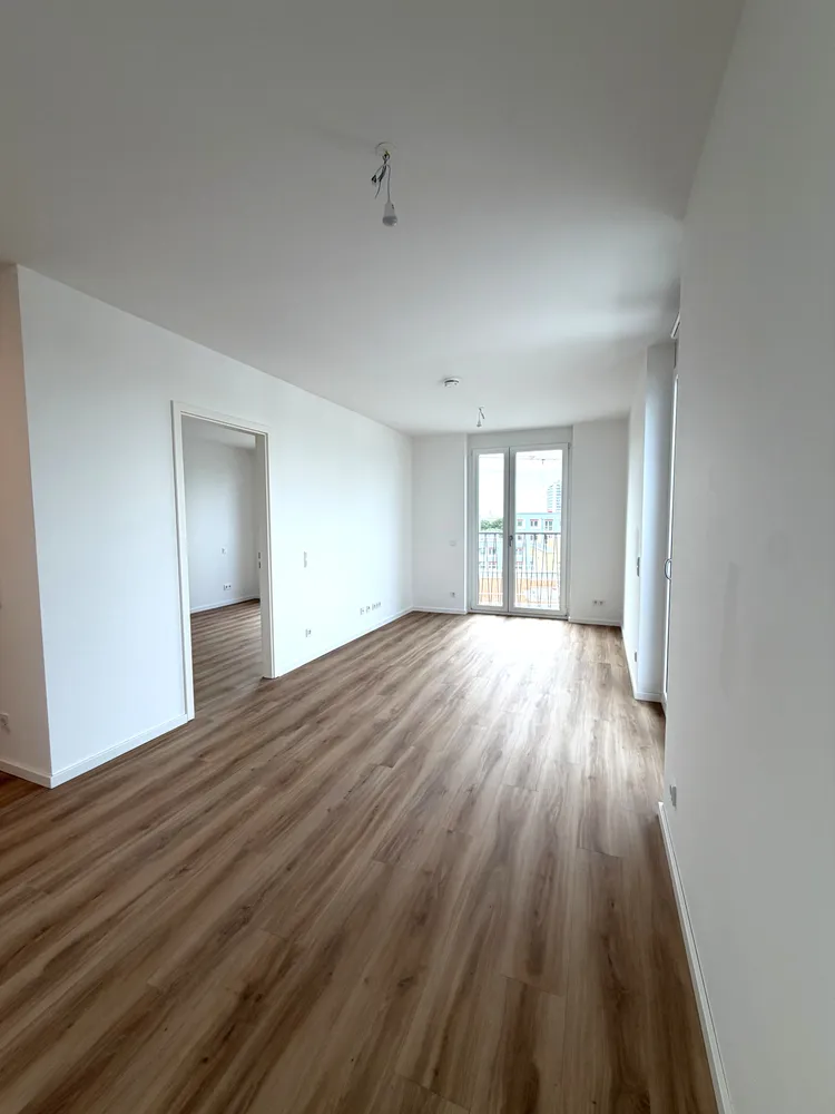 3 Zimmer Wohnung mit 65 m² in München – Bild 2