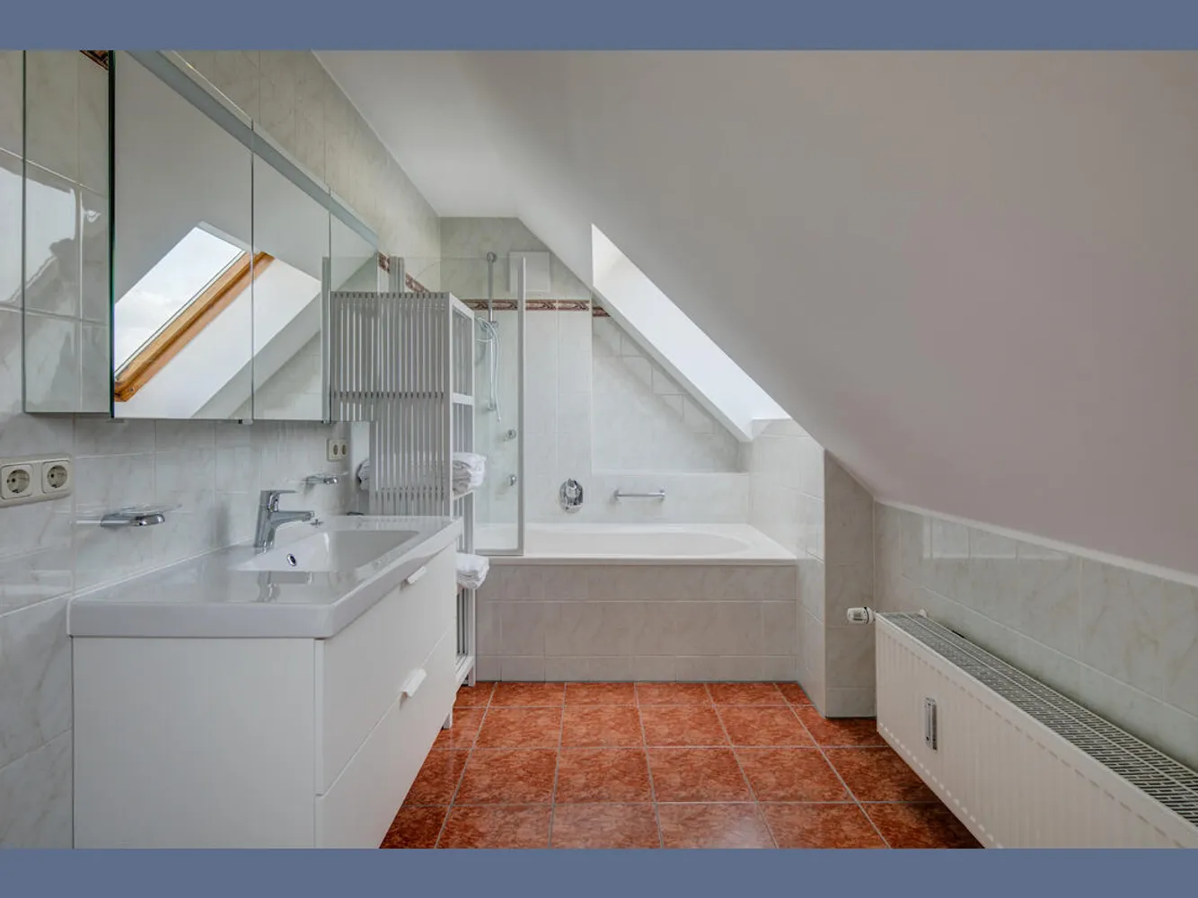 3 Zimmer Wohnung mit 160 m² in München – Bild 3