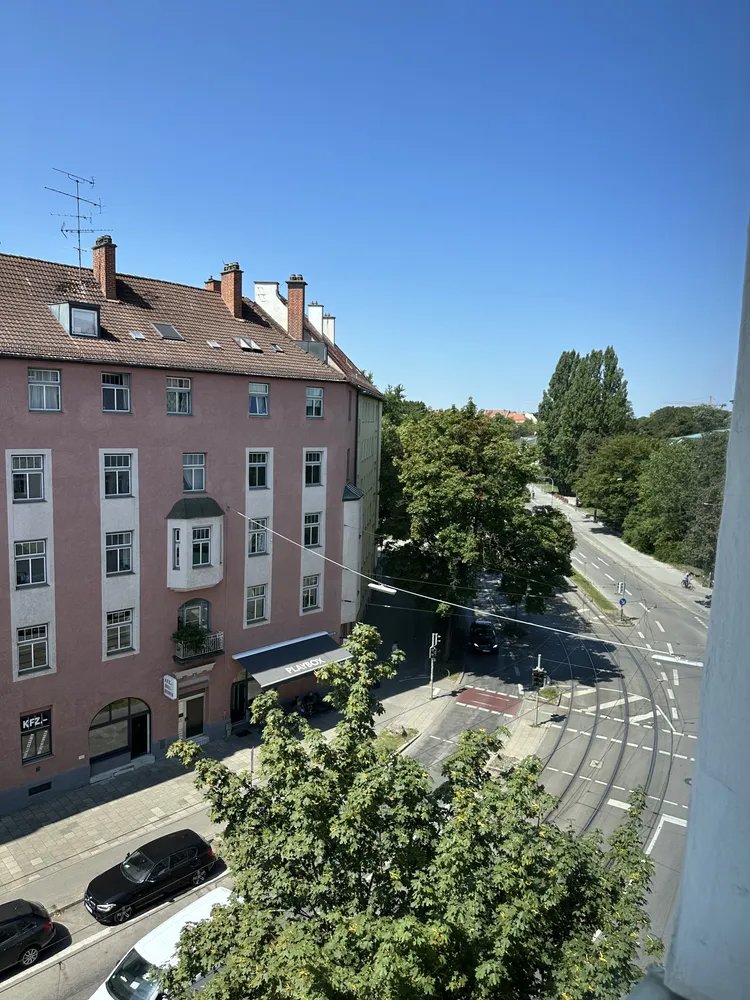 2 Zimmer Wohnung mit 72 m² in München – Bild 9