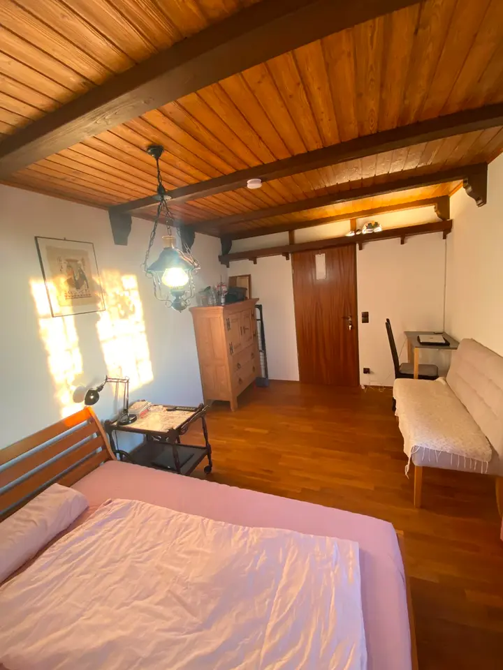 4 Zimmer Wohnung mit 12 m² in Herrenberg – Bild 2