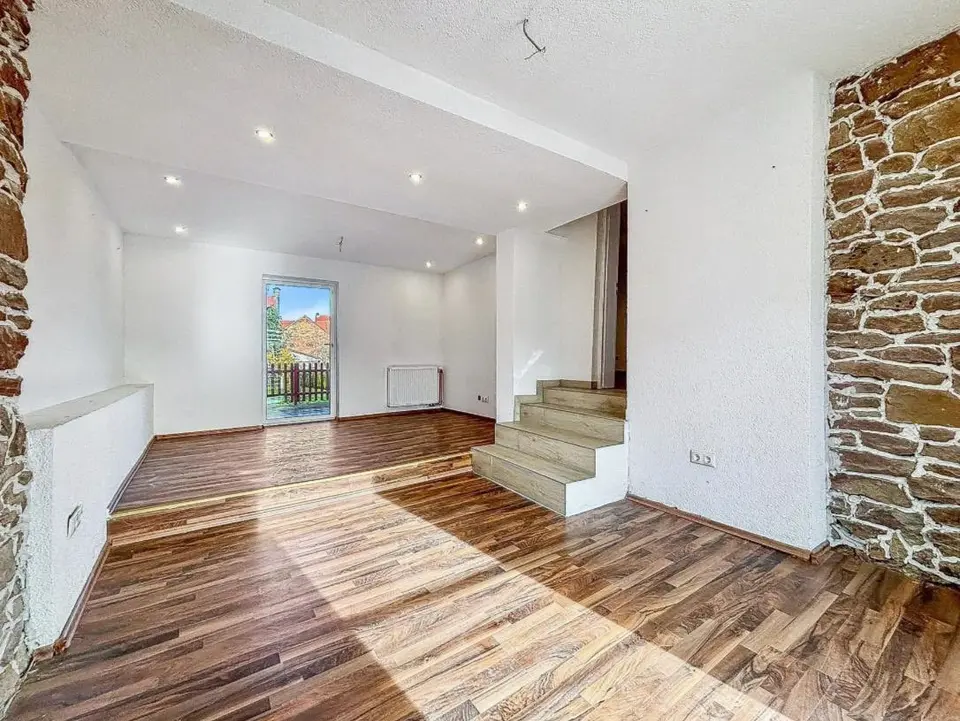 4 Zimmer Haus mit 112 m² in Fulda – Bild 1