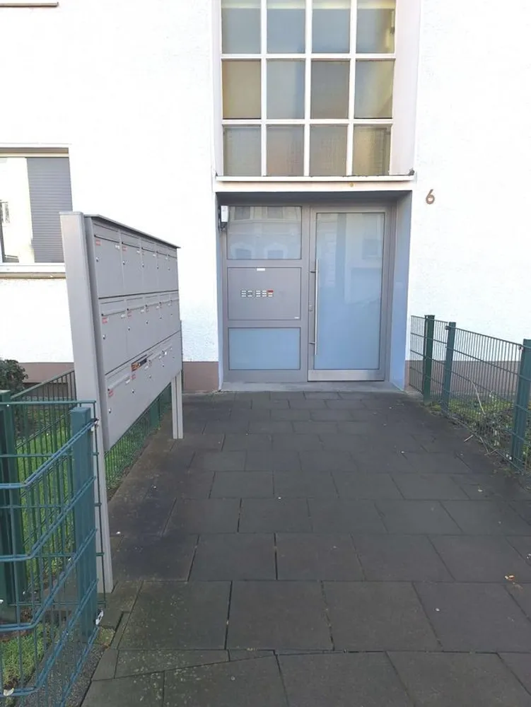 2 Zimmer Wohnung mit 38 m² in Köln – Bild 3