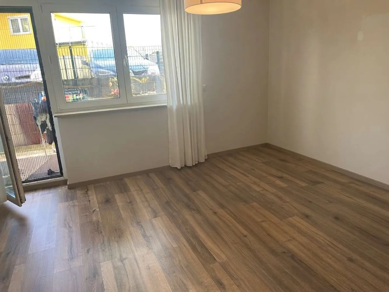 4 Zimmer Wohnung mit 93 m² in Halle (Saale) – Bild 6