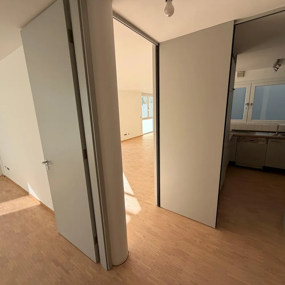 2 Zimmer Wohnung mit 84 m² in Hamburg – Bild 3