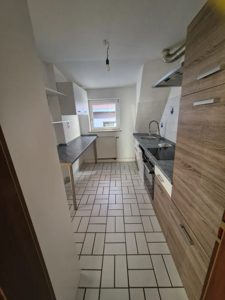 5 Zimmer Wohnung mit 120 m² in Schwabach – Bild 2