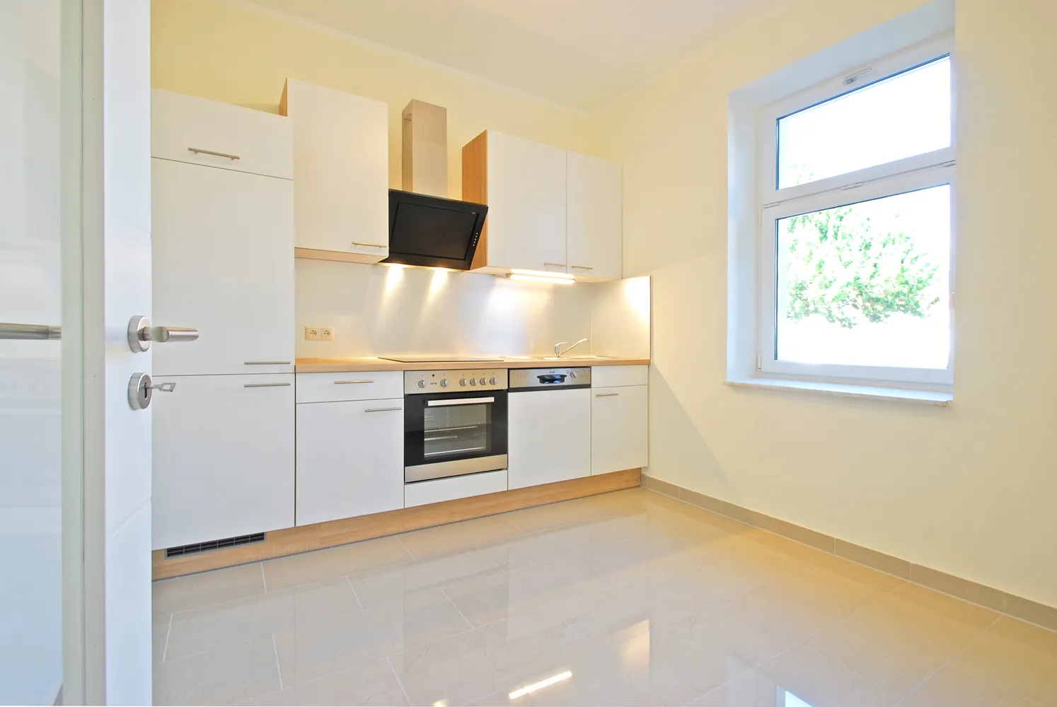 3 Zimmer Wohnung mit 81 m² in Dresden – Bild 3