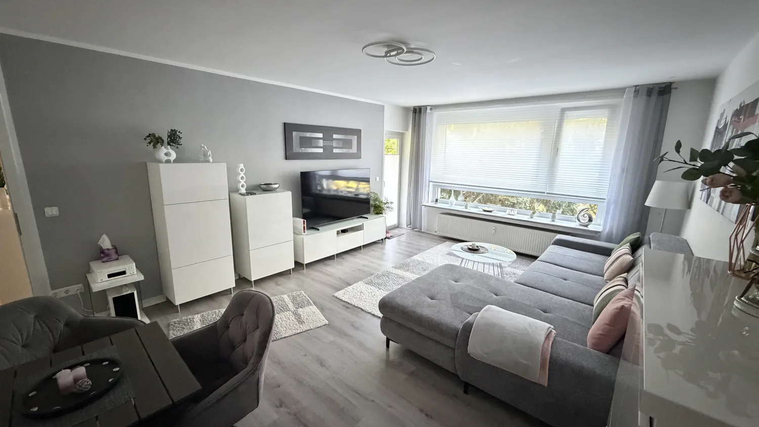 4 Zimmer Wohnung mit 100 m² in Hannover – Bild 1