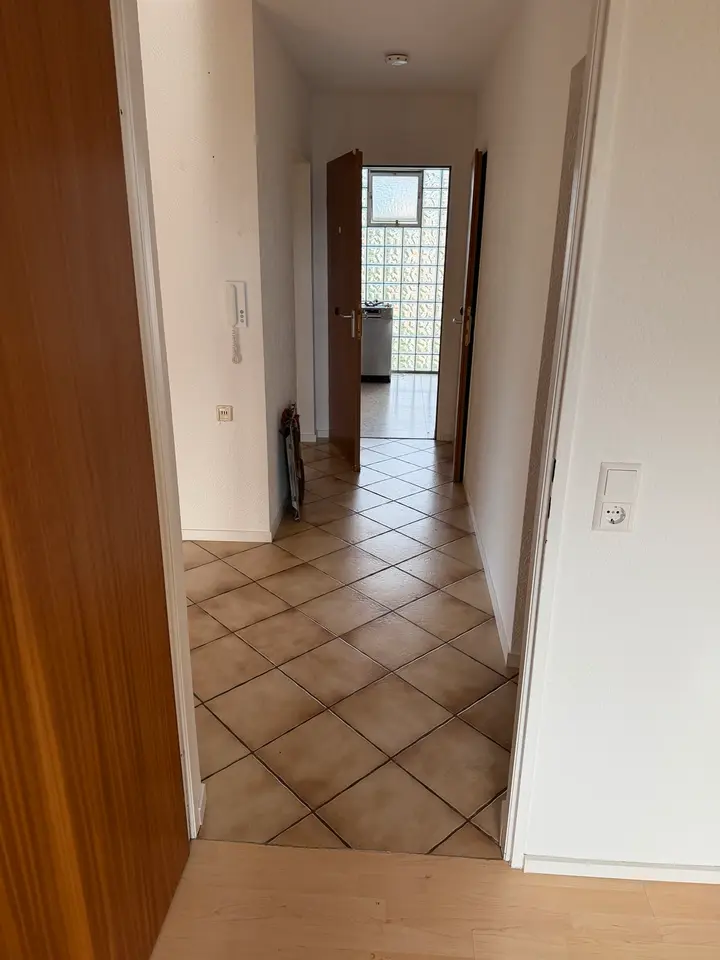 3 Zimmer Wohnung mit 68 m² in Herrenberg – Bild 3