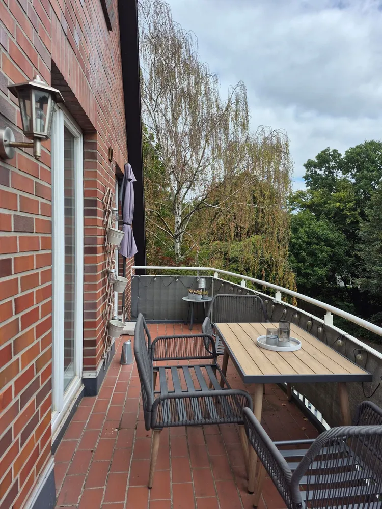 2 Zimmer Wohnung mit 66 m² in Hamburg – Bild 1