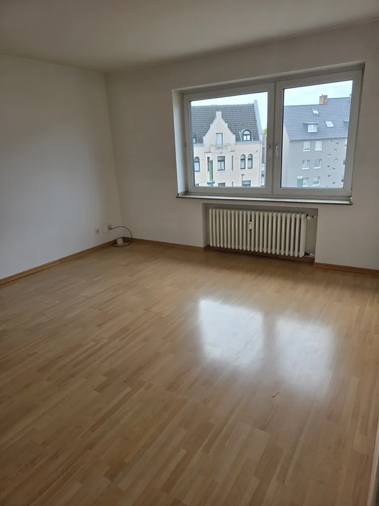 3 Zimmer Wohnung mit 86 m² in Düsseldorf – Bild 1