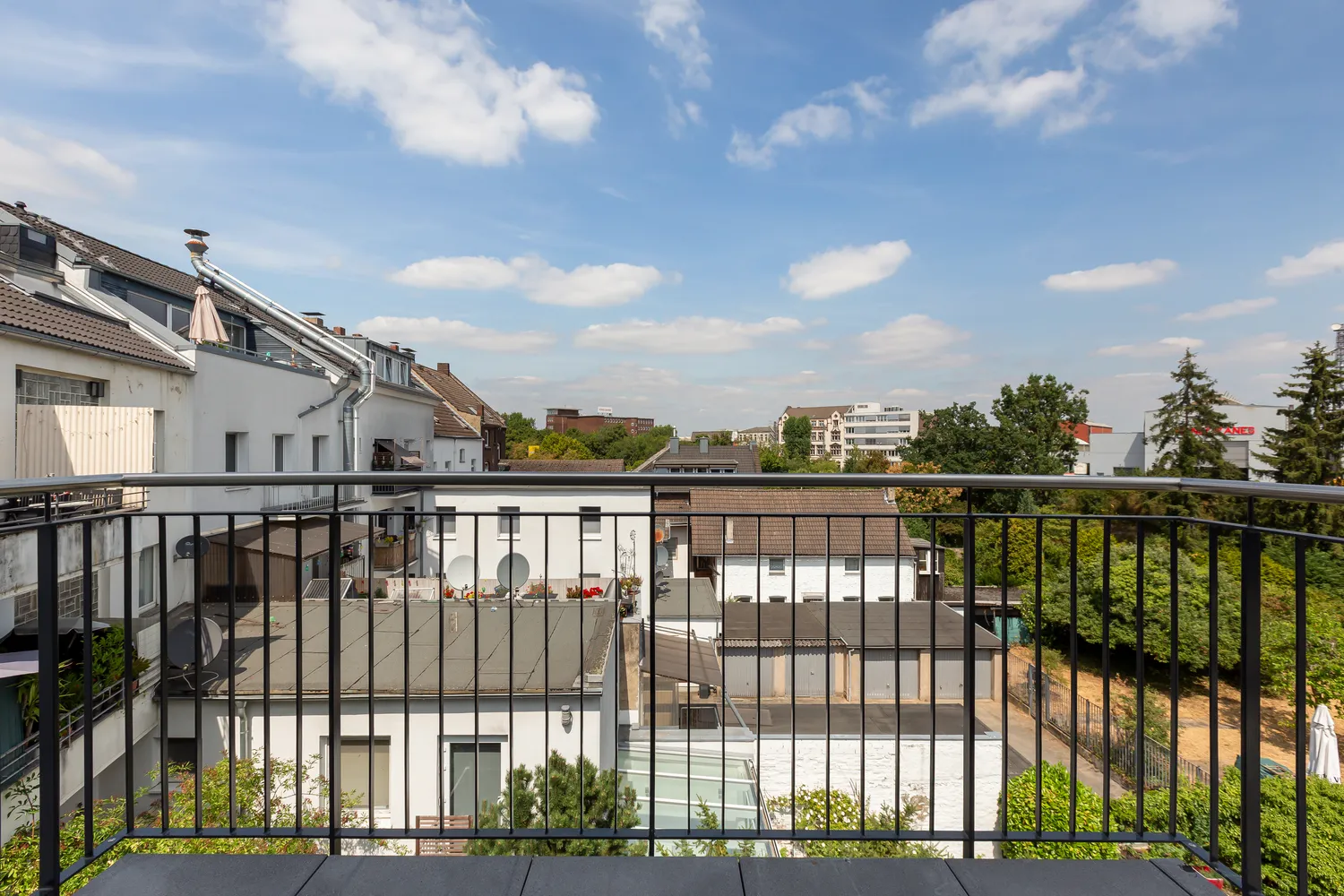 3 Zimmer Wohnung mit 77 m² in Düsseldorf – Bild 9