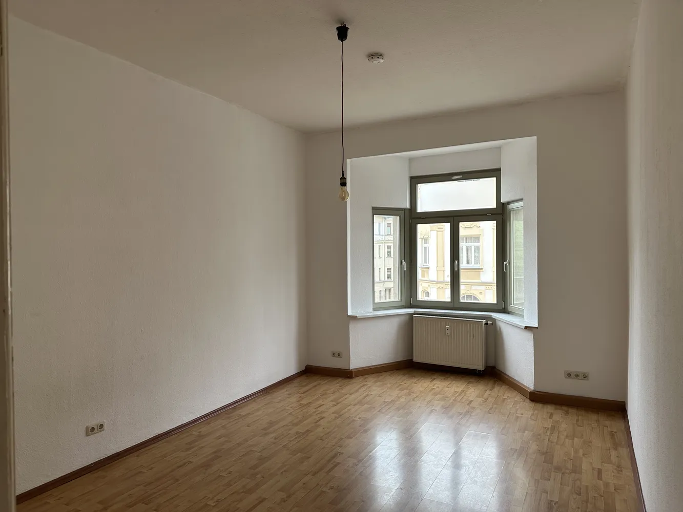 2 room apartment with 74 m² in Chemnitz – Photo 2