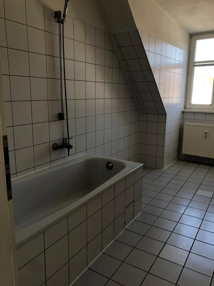 2 Zimmer Wohnung mit 81 m² in Wittenberg – Bild 10