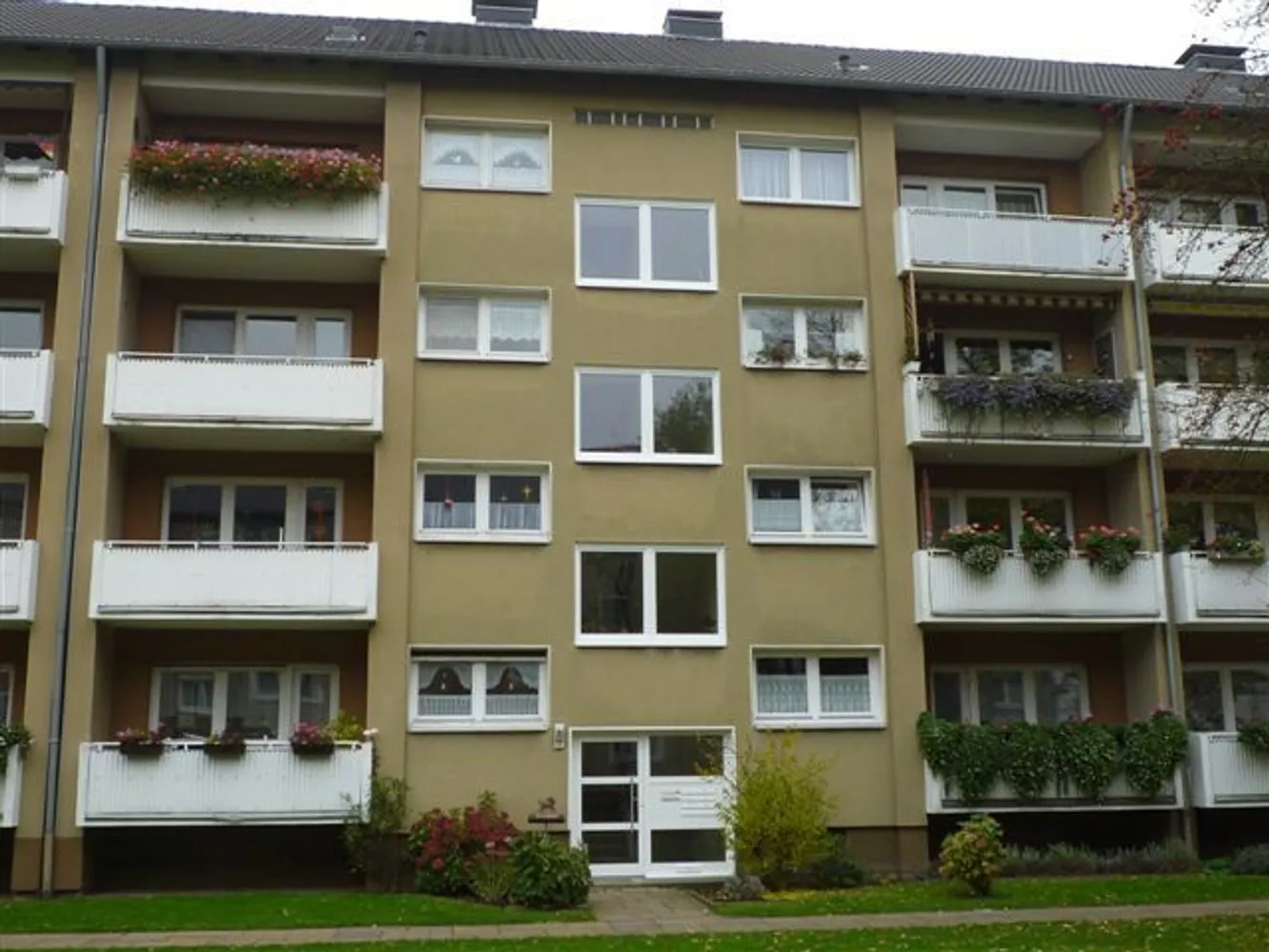 3 Zimmer Wohnung mit 72 m² in Essen – Bild 2