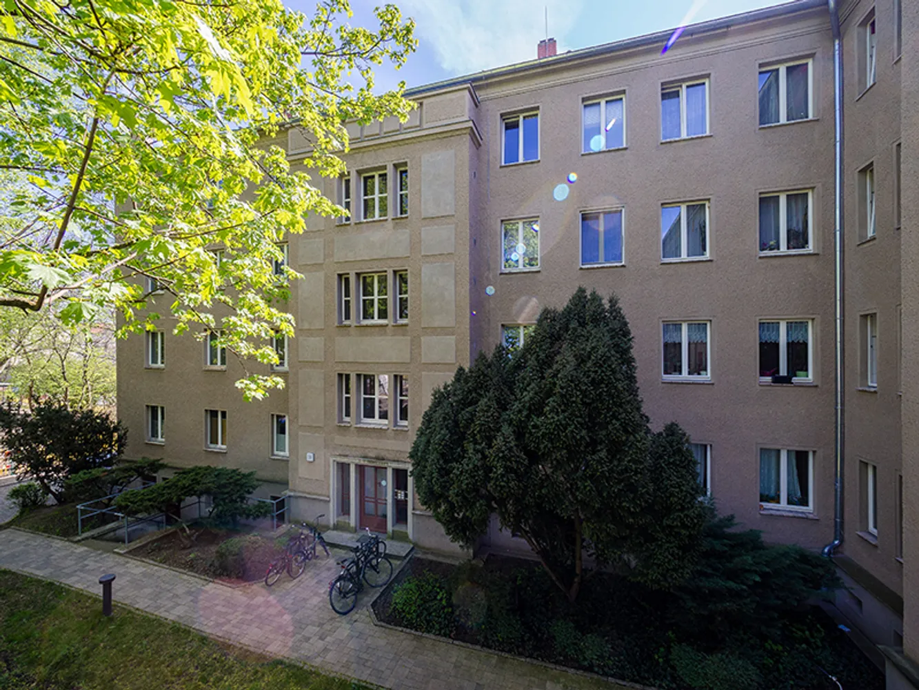 2 Zimmer Wohnung mit 60 m² in Berlin – Bild 1