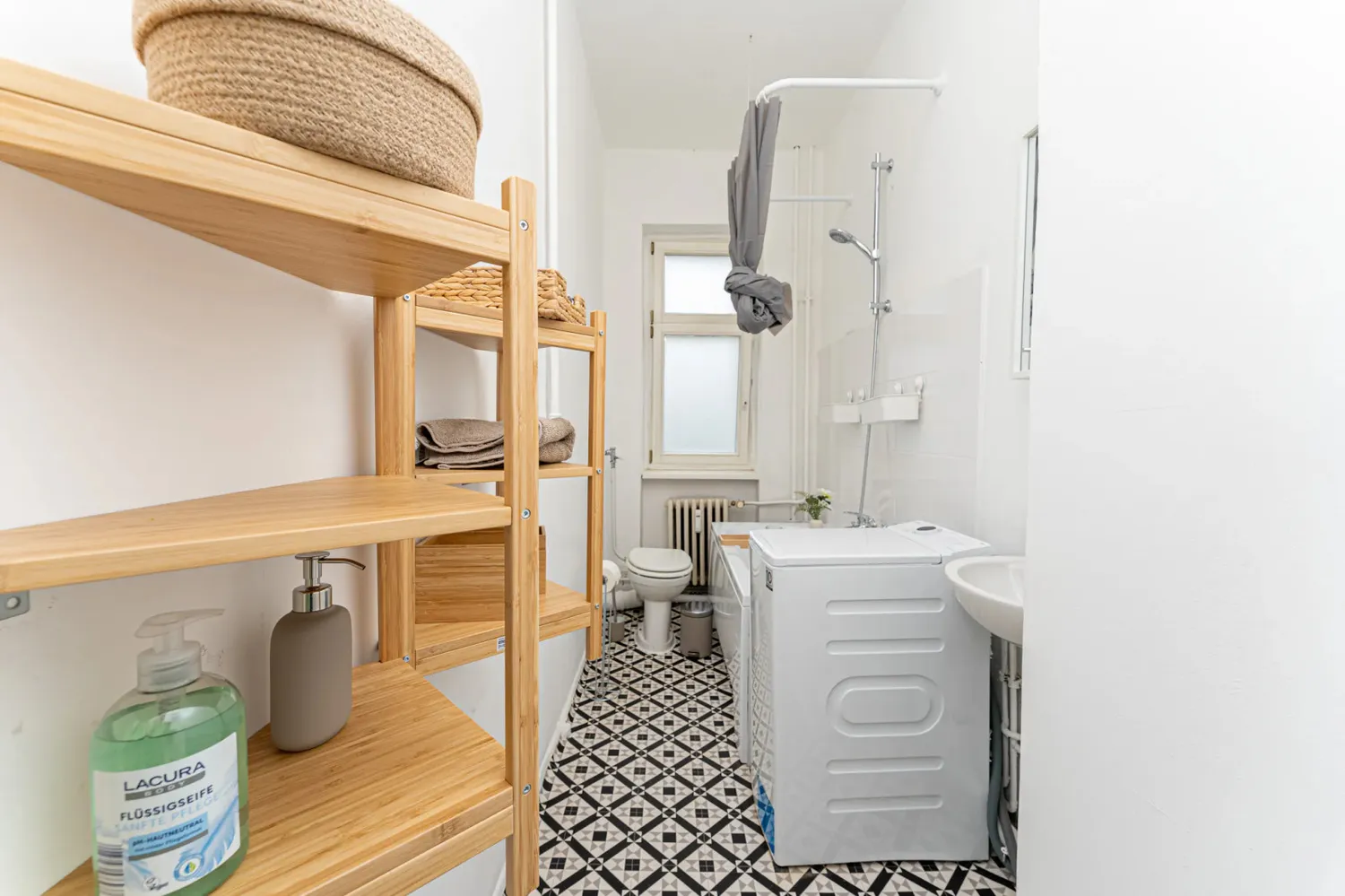 Shared room with 9 m² in Berlin – Photo 9