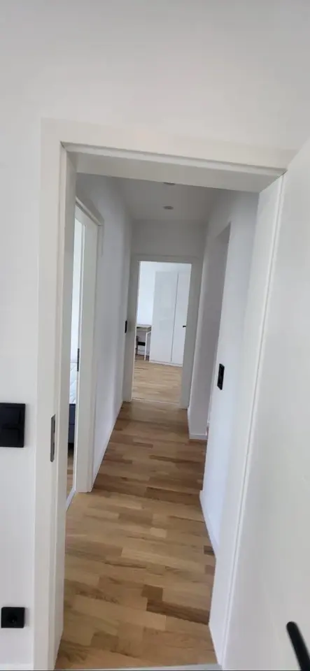 WG-Zimmer mit 12 m² in Frankfurt am Main – Bild 3