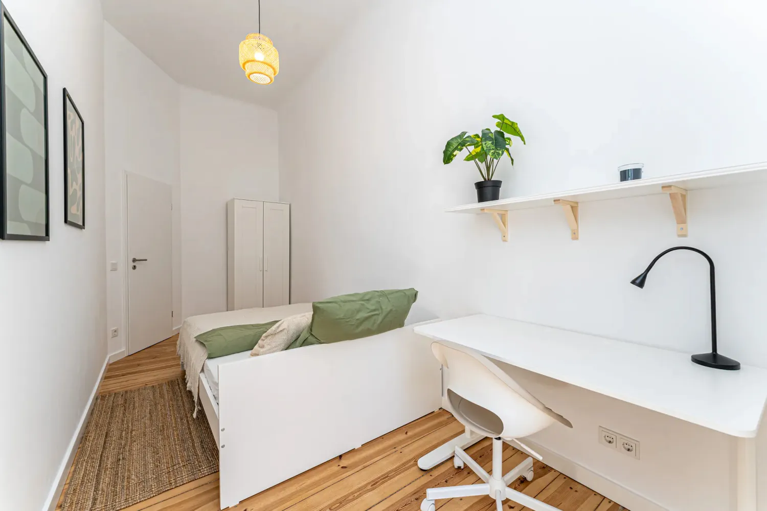 Shared room with 13 m² in Berlin – Photo 3