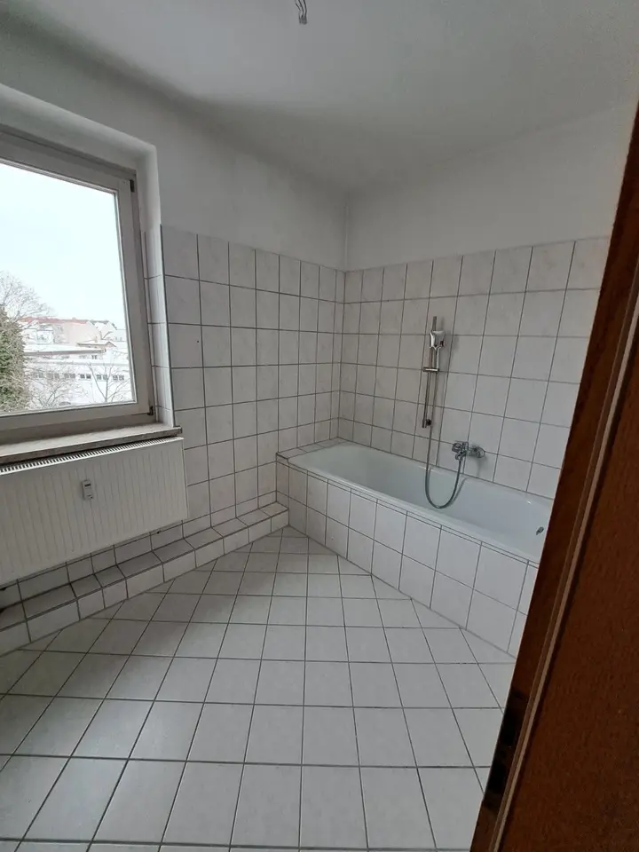 2 Zimmer Wohnung mit 90 m² in Lutherstadt Wittenberg – Bild 3