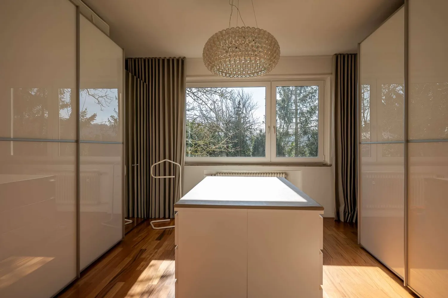 6 Zimmer Wohnung mit 221 m² in Stuttgart – Bild 12