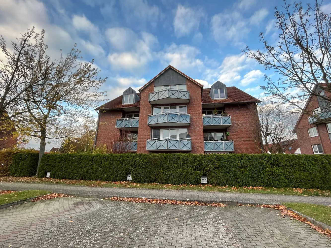 3 Zimmer Wohnung mit 82 m² in Schwerin – Bild 2