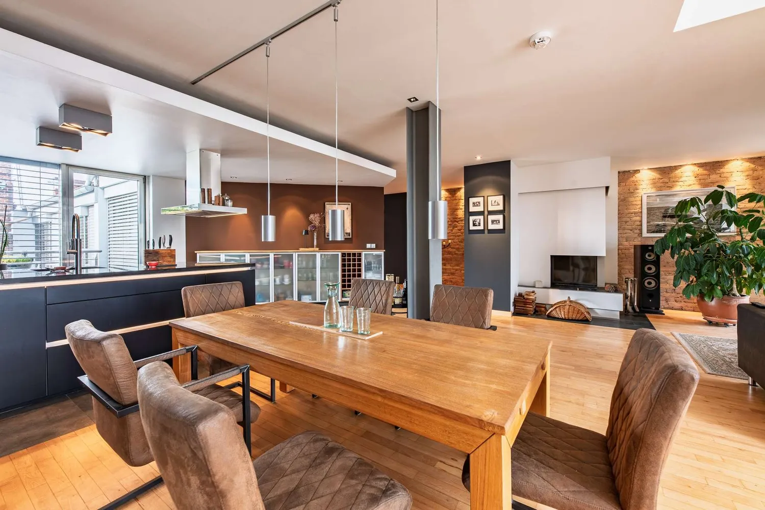 2 Zimmer Wohnung mit 185 m² in Berlin – Bild 11