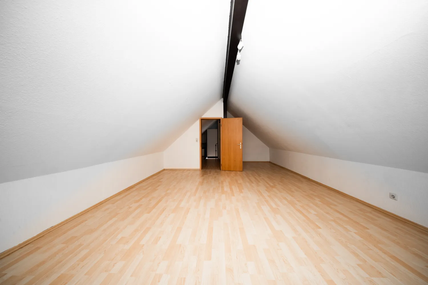 4 Zimmer Wohnung mit 82 m² in Vaihingen an der Enz – Bild 8