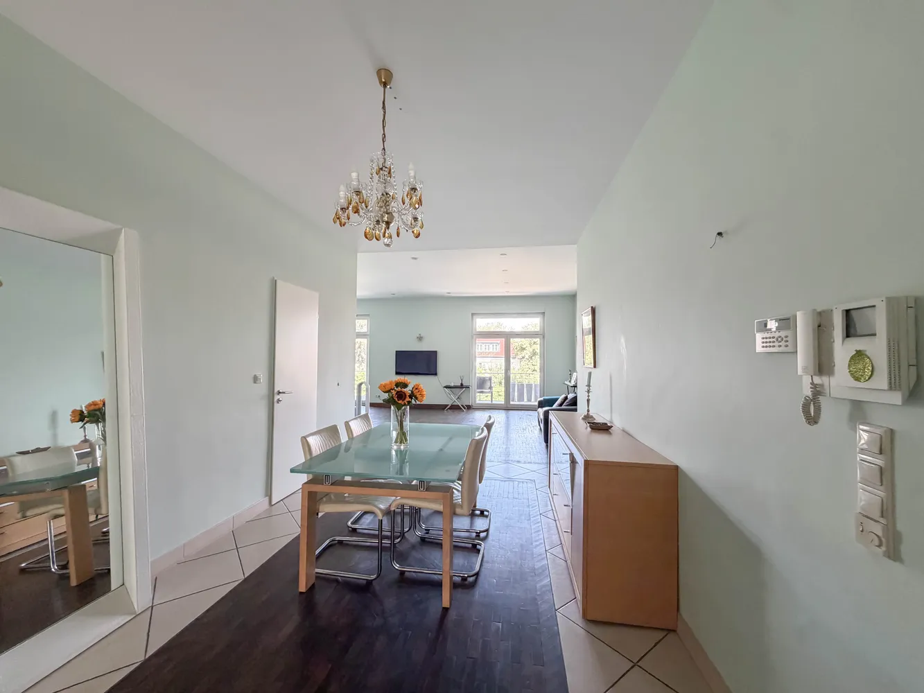 4 Zimmer Wohnung mit 138 m² in Düsseldorf – Bild 6