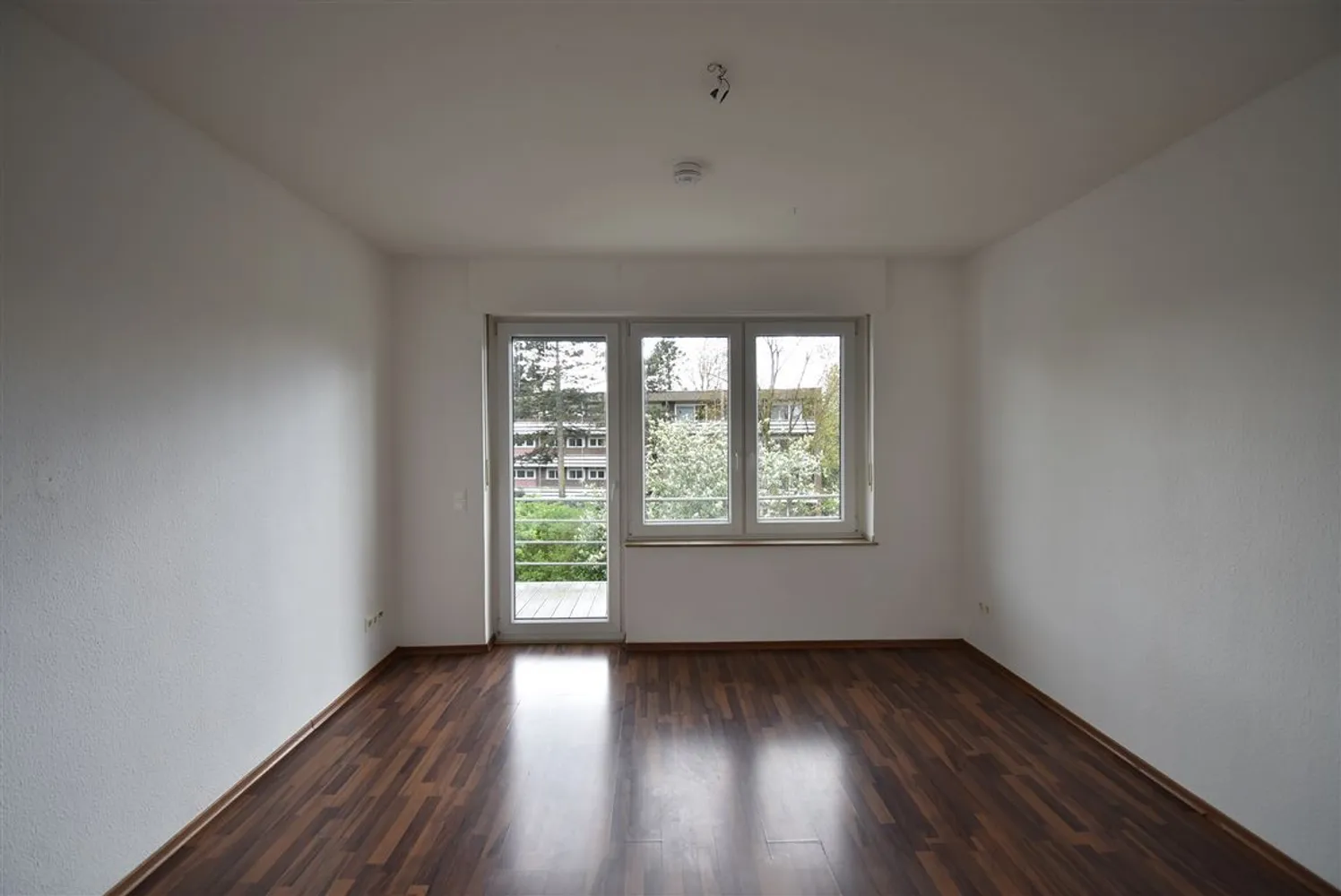 3 Zimmer Wohnung mit 84 m² in Krefeld – Bild 11